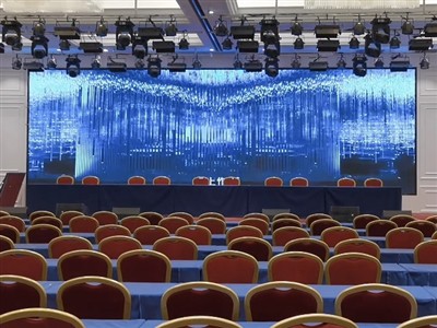 The technical and industry application status of three large-screen products: LCD video wall, DLP...